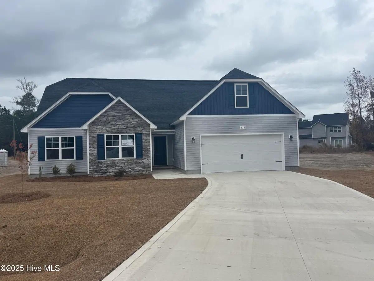 328 Cotton Hill Place, Hubert, NC 28539 - Image #1