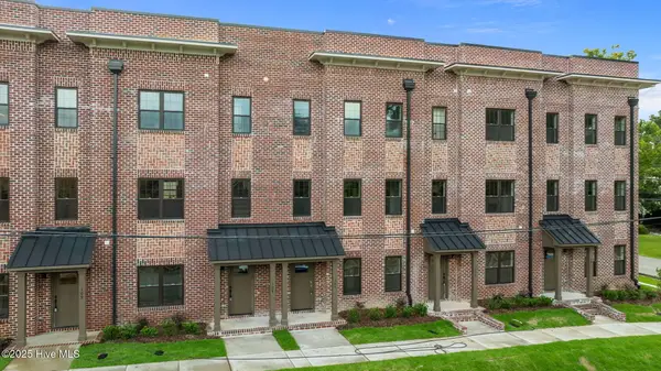 103 Lexington Lane, Southern Pines, NC 28387