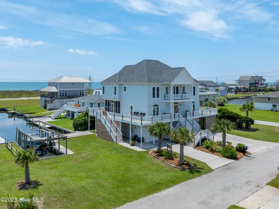 306 Marina Way, North Topsail Beach, NC 28460 - Image #3