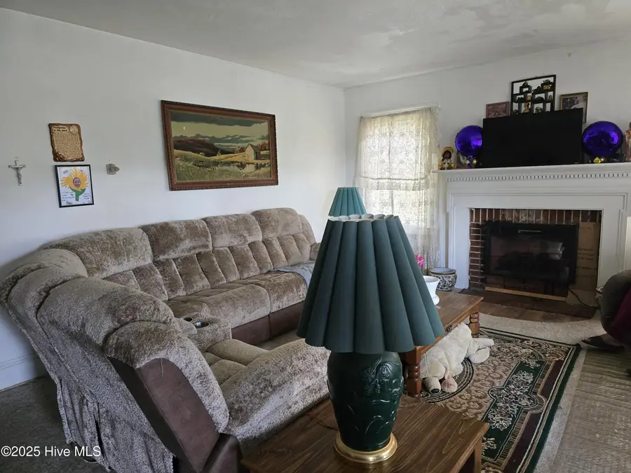 6754 E Main Street, Saratoga, NC 27873 - Image #2