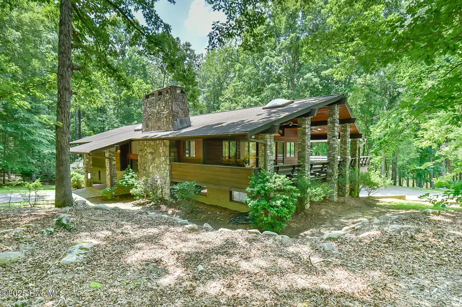 110 Wolfs Trail, Chapel Hill, NC 27516 - Image #3