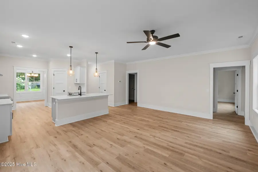 105 N Lloyd Street Street, Burgaw, NC 28425 - Image #2