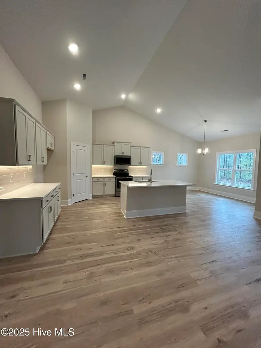 2410 Starling Lane, New Bern, NC 28562 - #3