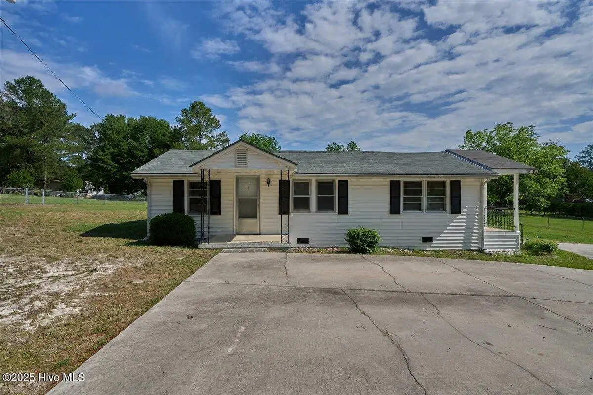 110 Texanna Lane, Raeford, NC 28376 - Image #1