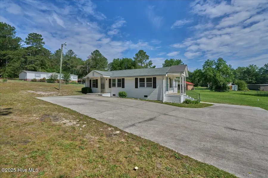 110 Texanna Lane, Raeford, NC 28376 - Image #2