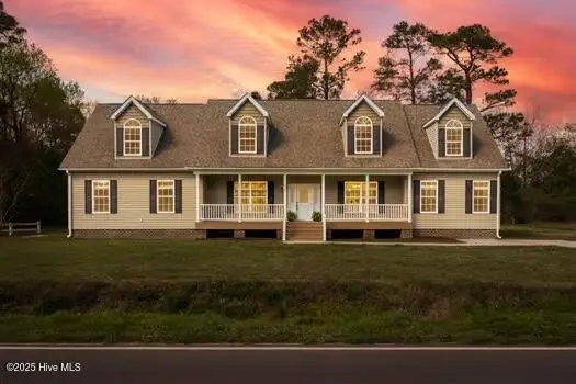 225 Factory Road, Hampstead, NC 28443