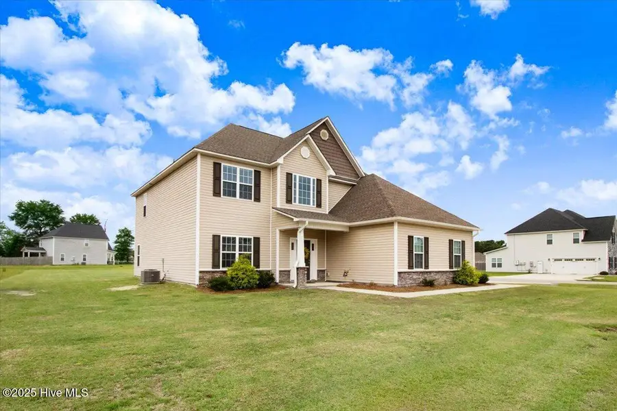 404 Clemens Drive, Pikeville, NC 27863 - Image #2