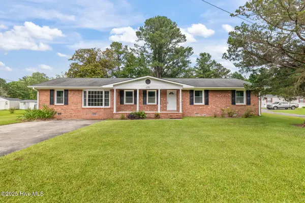 1292 Lake Cole Road, Midway Park, NC 28544
