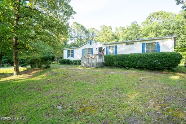 340 Belgrade Swansboro Road, Stella, NC 28582