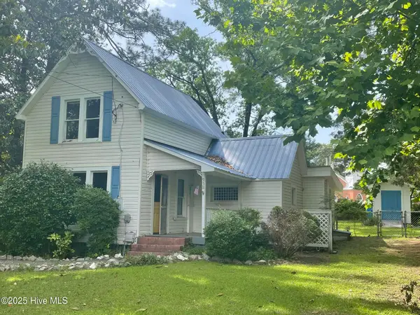 958 Holly Road, Lakeview, NC 28350