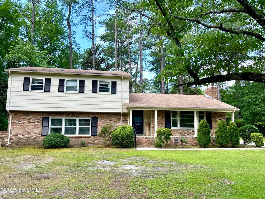 1203 Franklin Avenue, Laurinburg, NC 28352 - Image #2