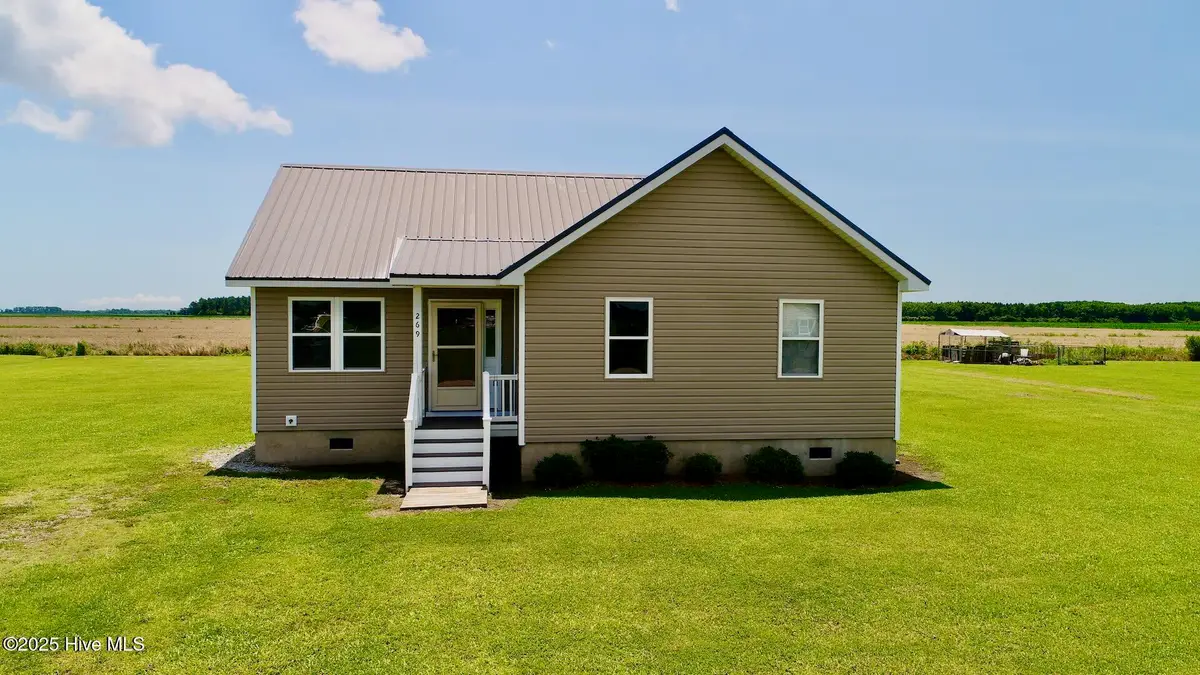 269 Lakeview Road, Engelhard, NC 27824 - Image #1