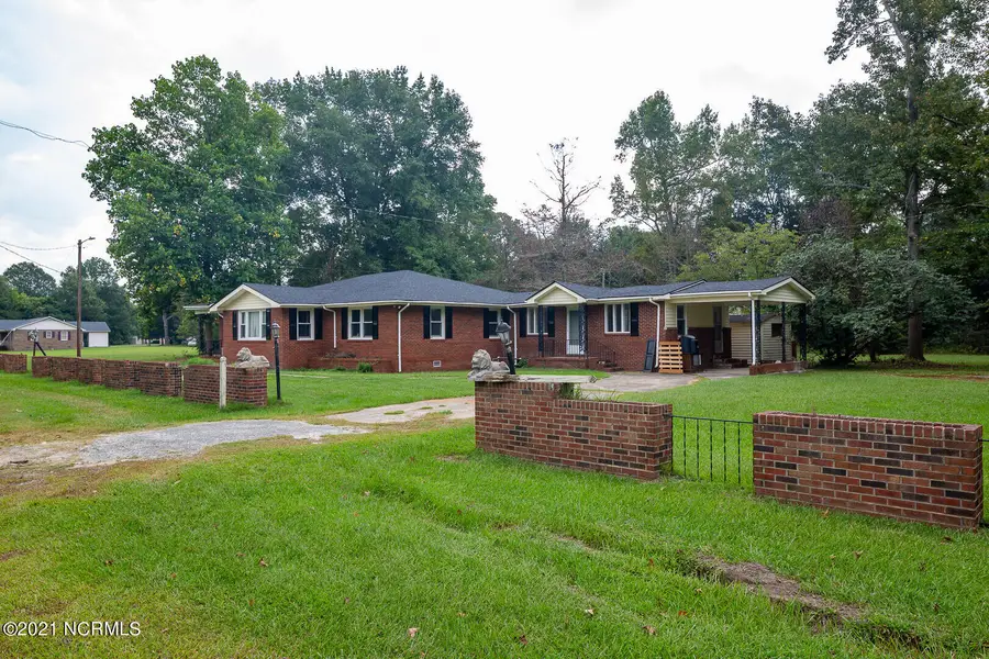 1101 Bullard Street, Roseboro, NC 28382 - Image #2