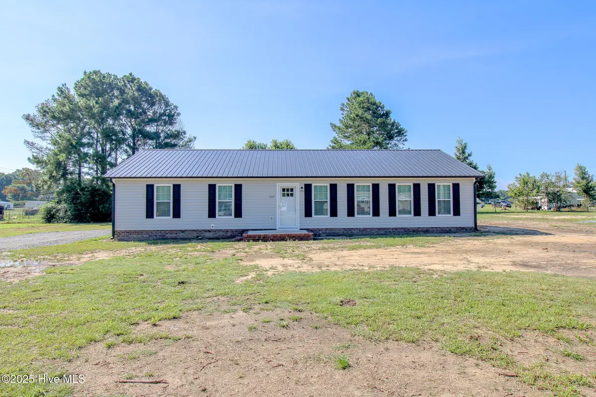 729 Tracy Road, Deep Run, NC 28525 - Image #1