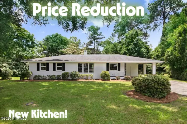 527 W College Street, Warsaw, NC 28398