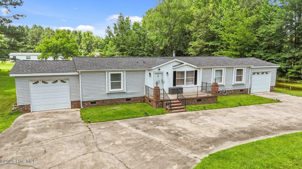 1094 Draper Drive, Robersonville, NC 27871 - Image #1