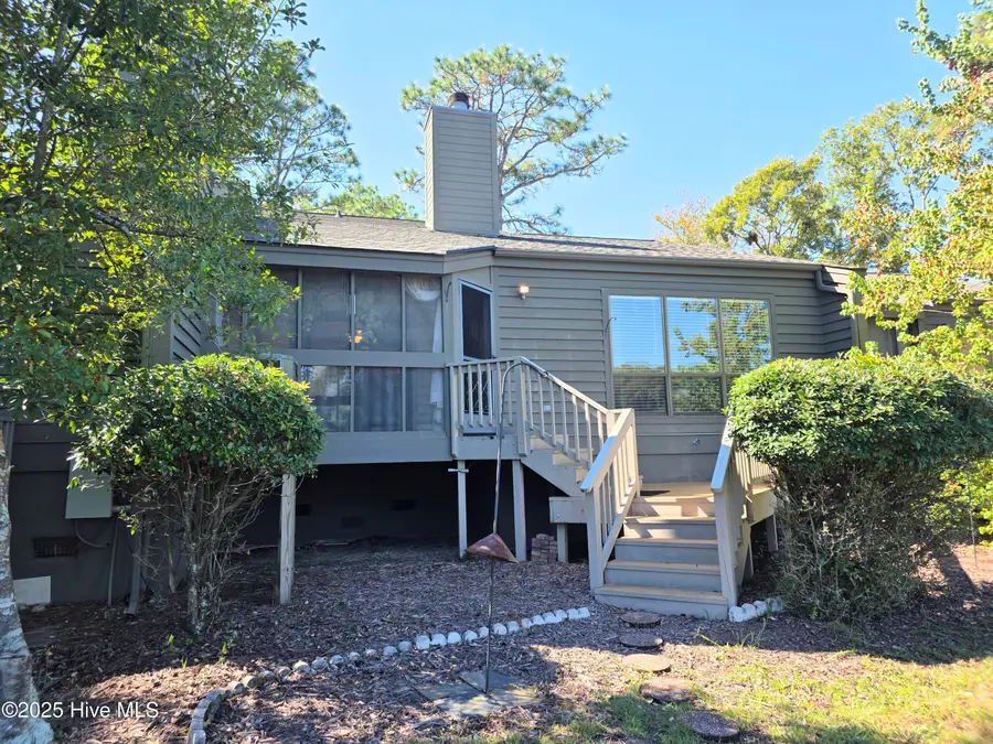 7302 Windward Drive, New Bern, NC 28560 - Image #2