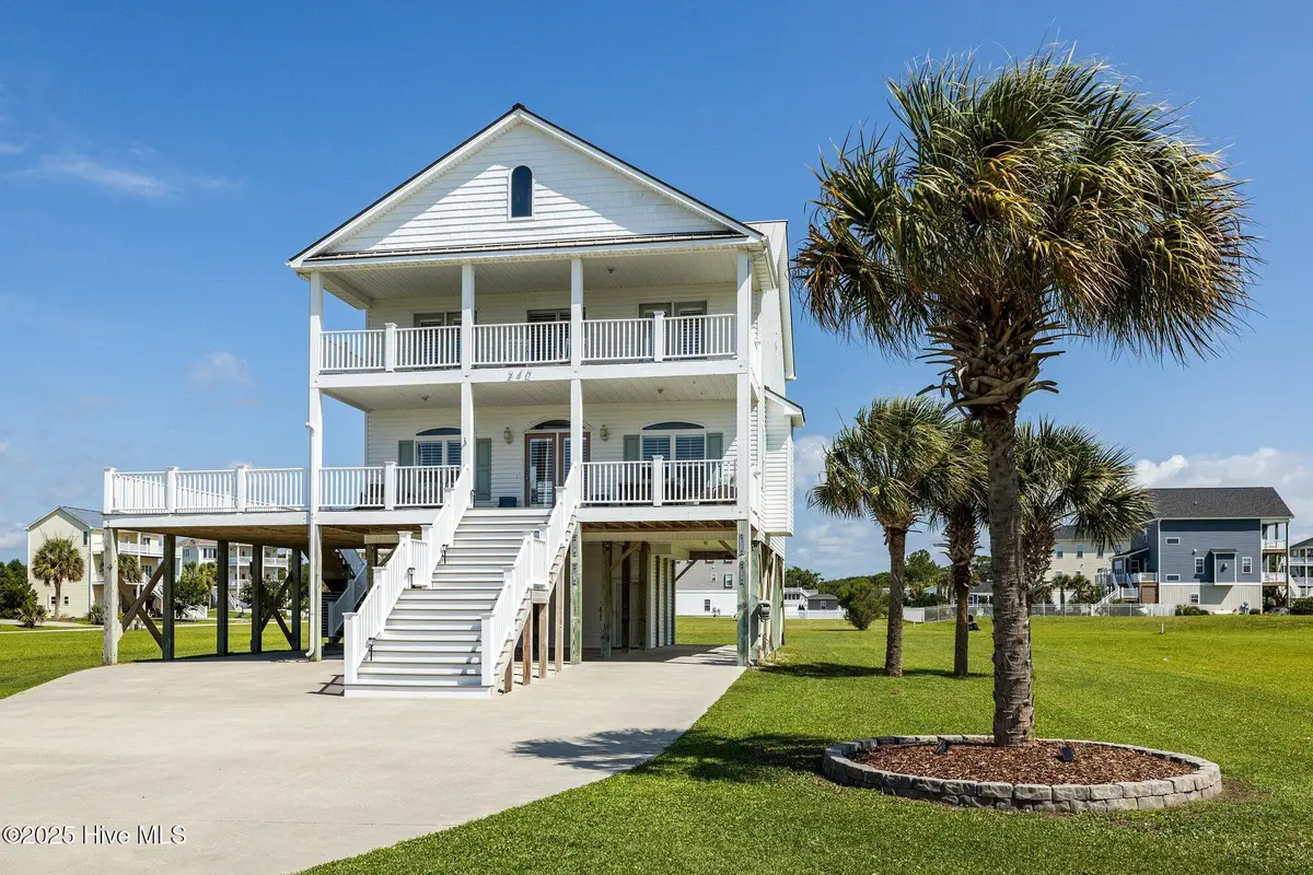 240 Live Oak Road, Newport, NC 28570 - Image #1