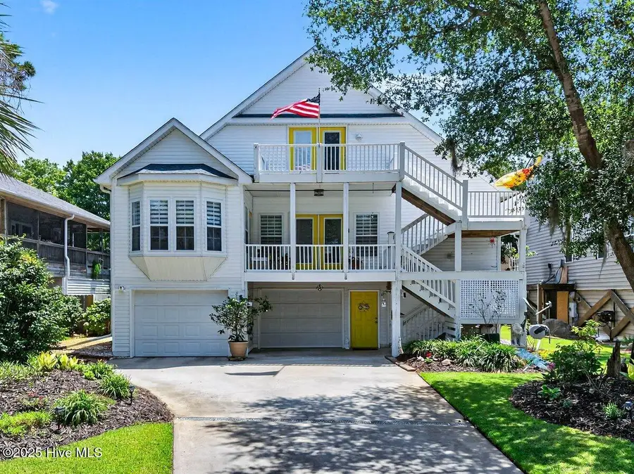 104 NE 27th Street, Oak Island, NC 28465 - Image #3