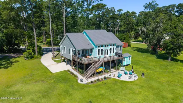 305 Rennys Creek Drive, New Bern, NC 28560
