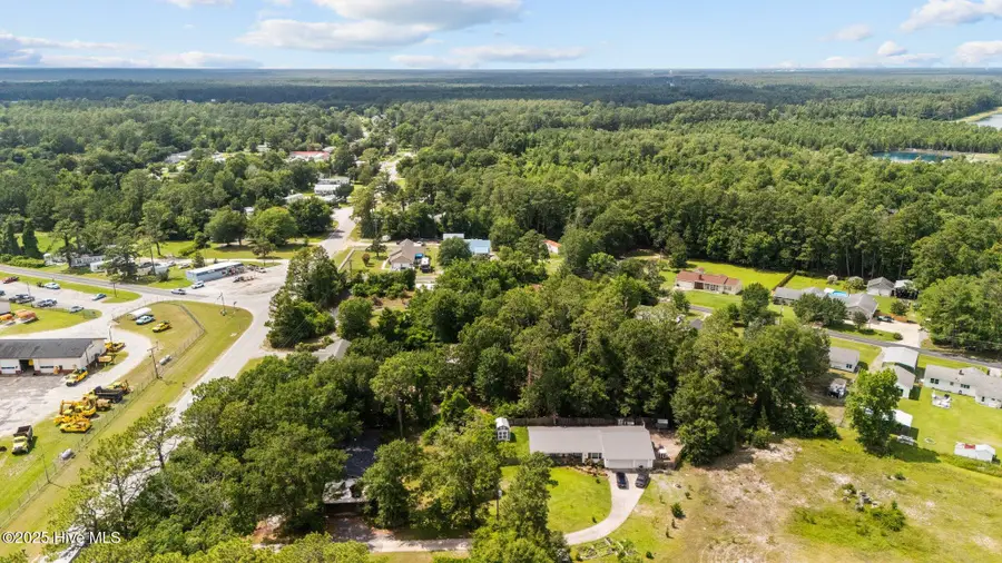 690 Chatham Street, Newport, NC 28570 - Image #3