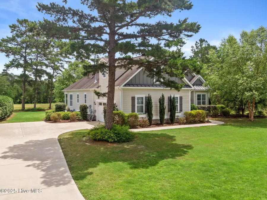 9385 Fallen Pear Lane Ne, Leland, NC 28451 - Image #2