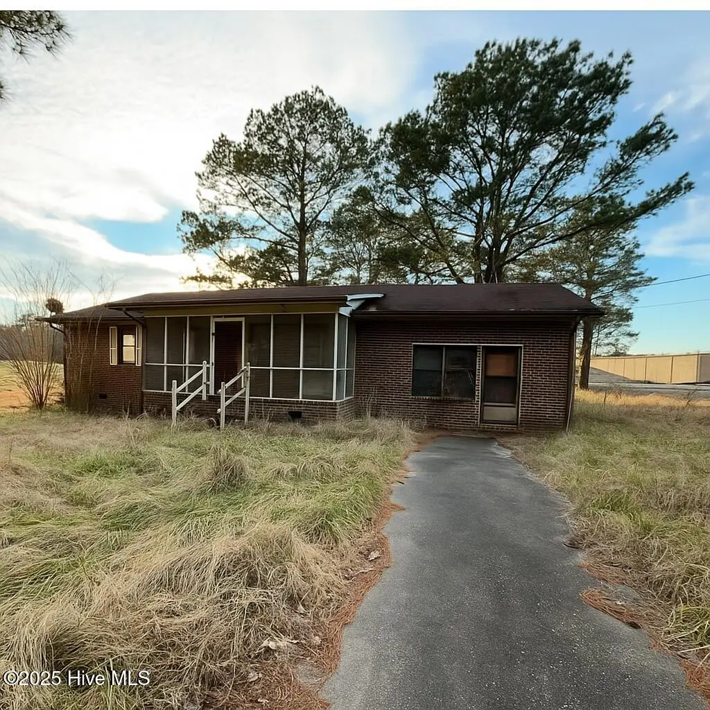 194 Northeast Drive, Plymouth, NC 27962 - Image #1