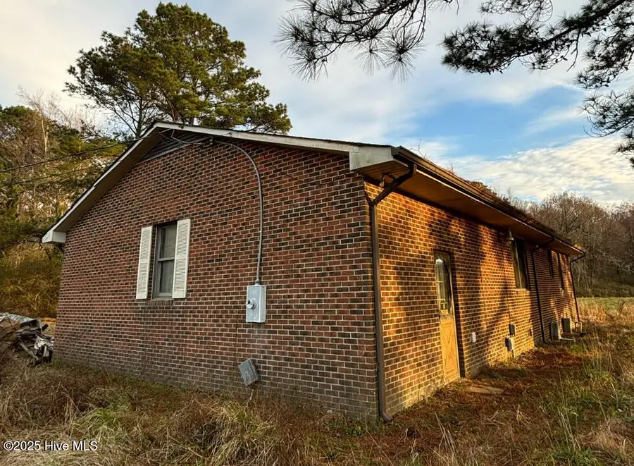 194 Northeast Drive, Plymouth, NC 27962 - Image #2