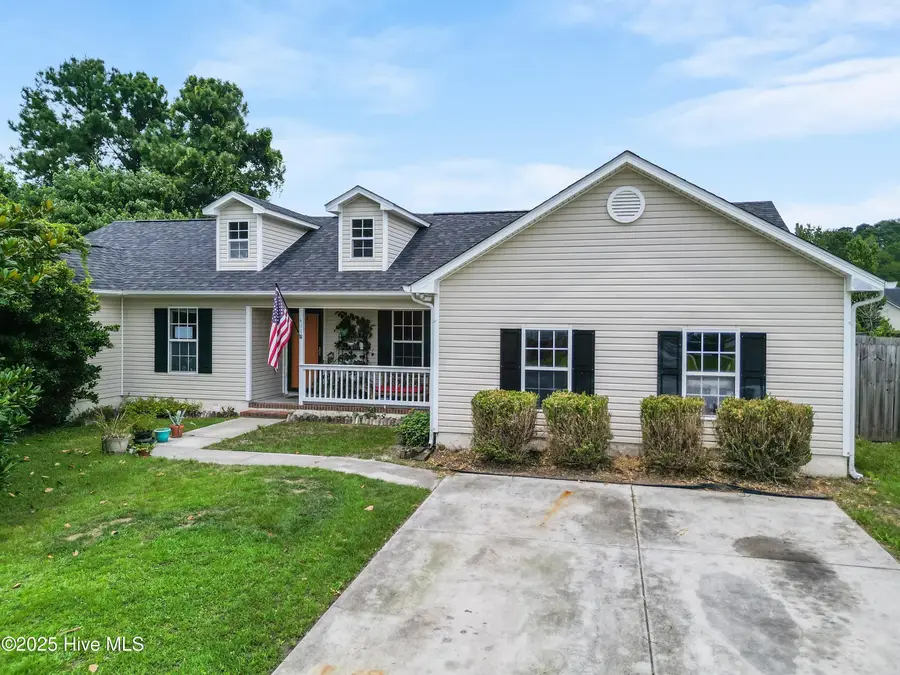411 Spring Drive, Jacksonville, NC 28540 - Image #2