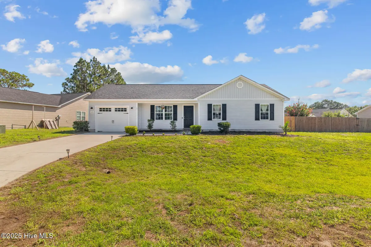 105 Marina Leigh Drive, Hubert, NC 28539 - Image #1