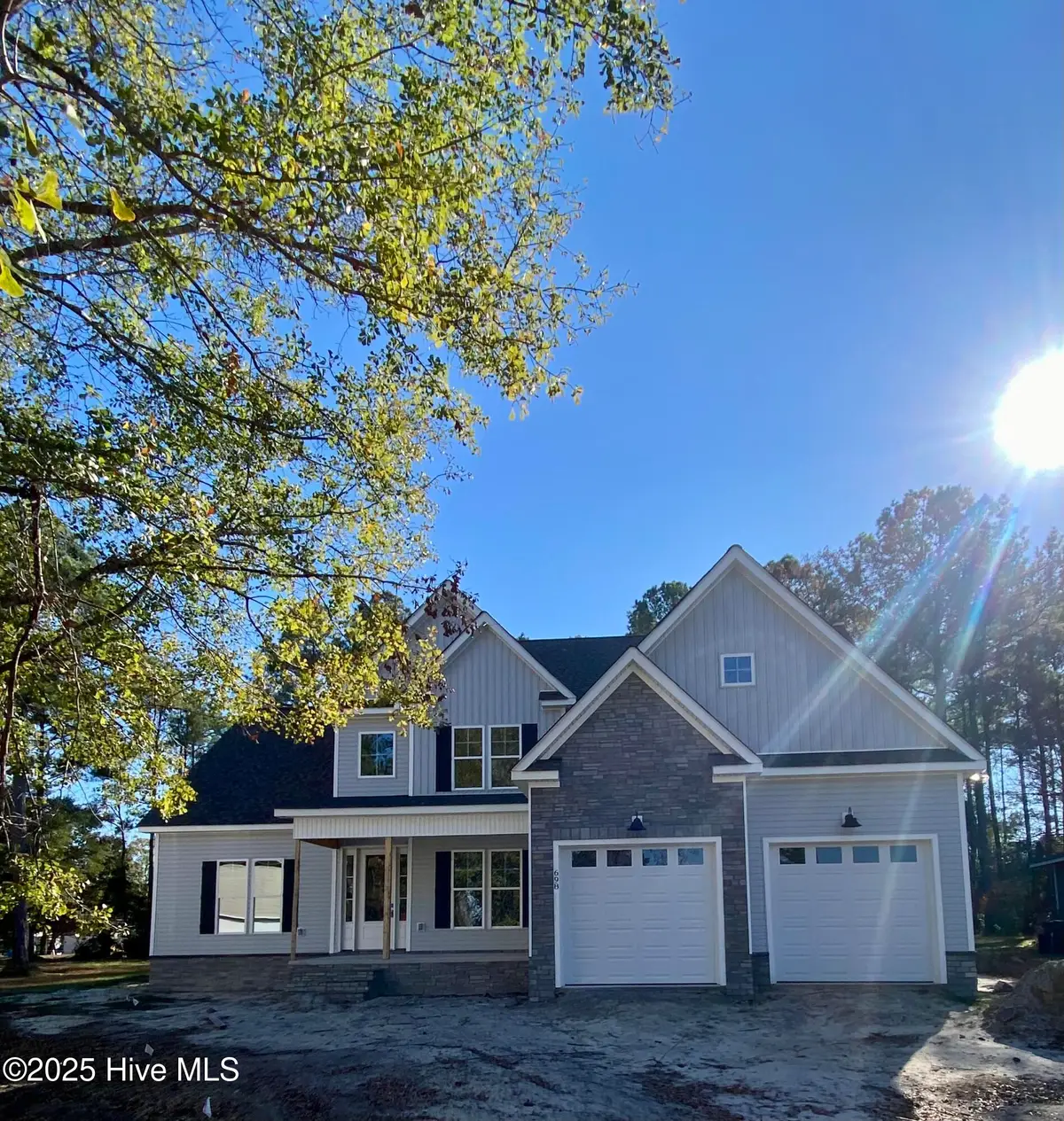698 White Oak Crossing, Swansboro, NC 28584 - Image #1
