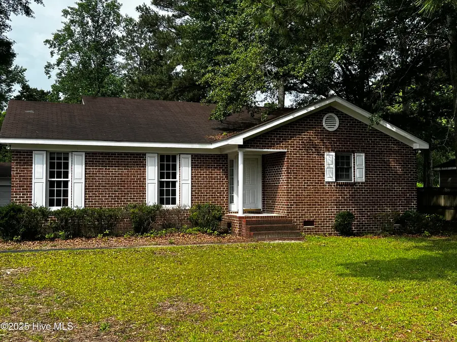 2746 Pinewood Drive, Kinston, NC 28504 - Image #3