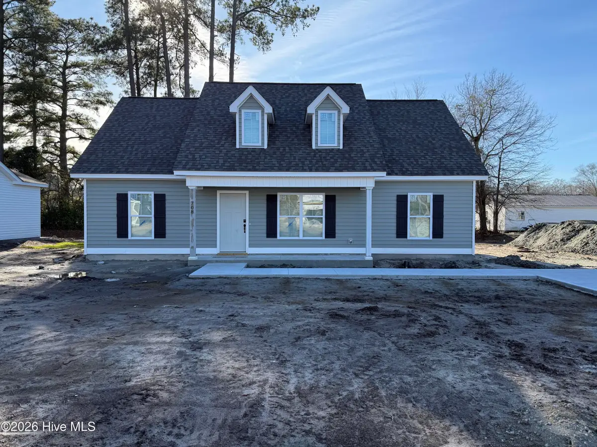 708 Pope Street, Grifton, NC 28530 - Image #1
