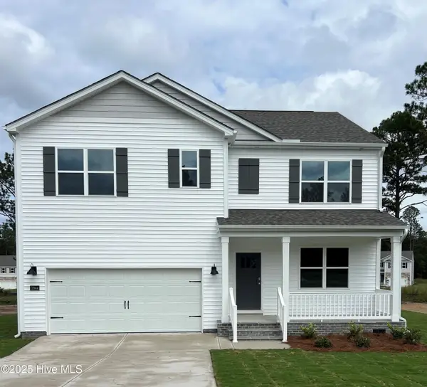 3044 Platinum Circle, West End, NC 27376