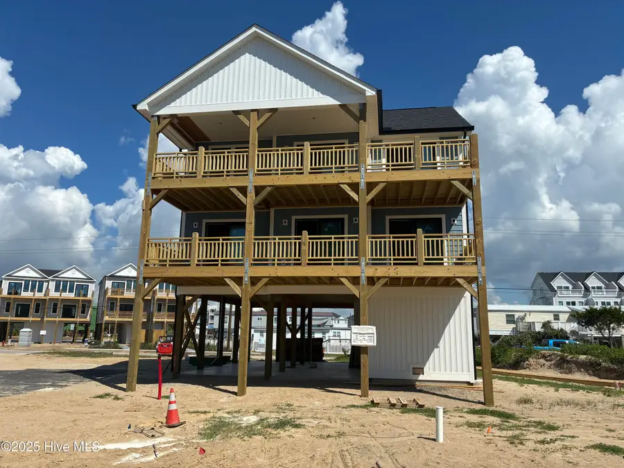 739 Duneridge Court, Surf City, NC 28445 - Image #2