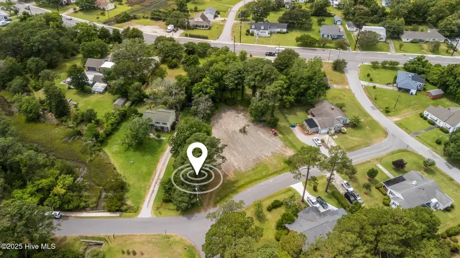 201 Sherwood Boulevard, Beaufort, NC 28516 - Image #2