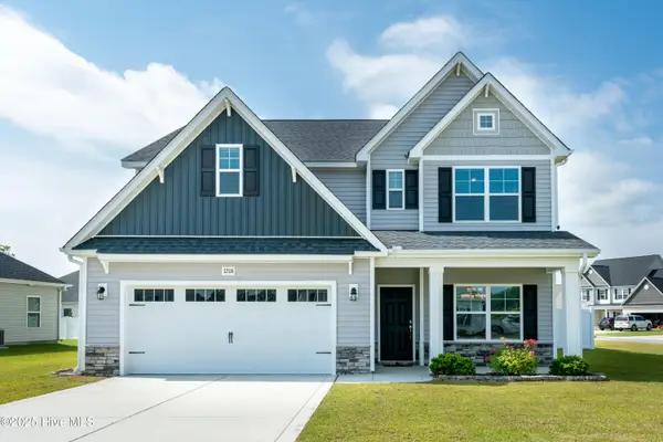 3206 Dandelion Drive, Grimesland, NC 27837