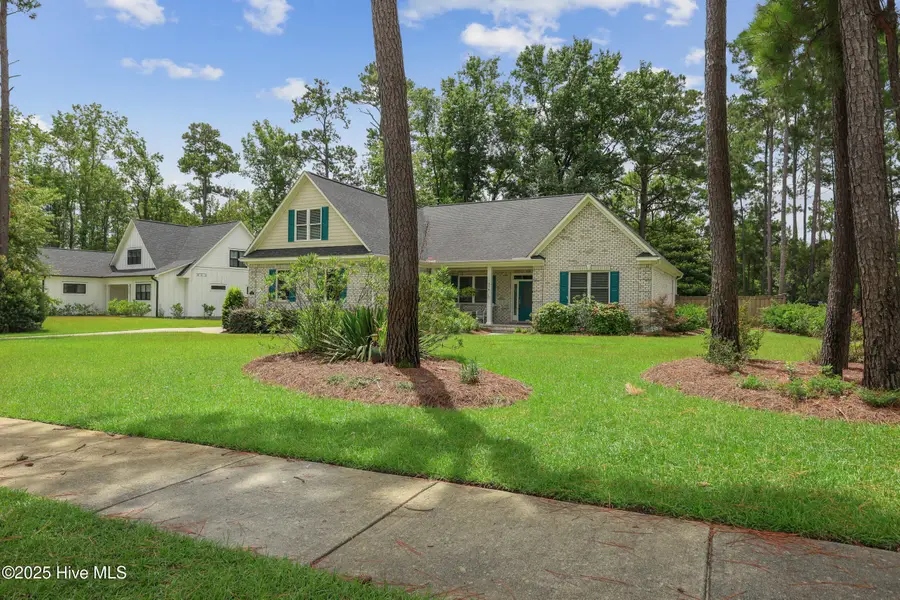 376 Crown Pointe Drive, Hampstead, NC 28443 - Image #2