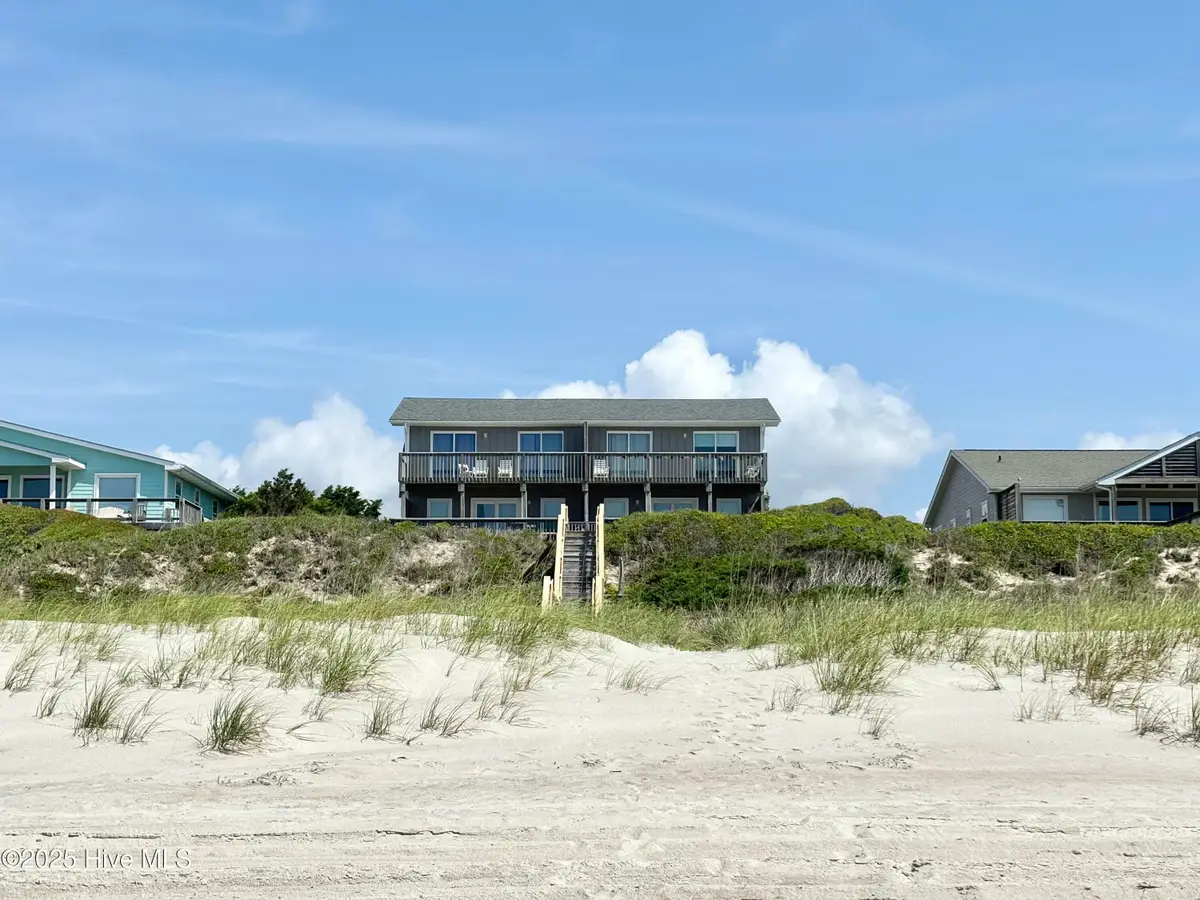 7411 Ocean Drive, Emerald Isle, NC 28594 - Image #1