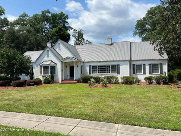 313 E 1st Avenue, Chadbourn, NC 28431