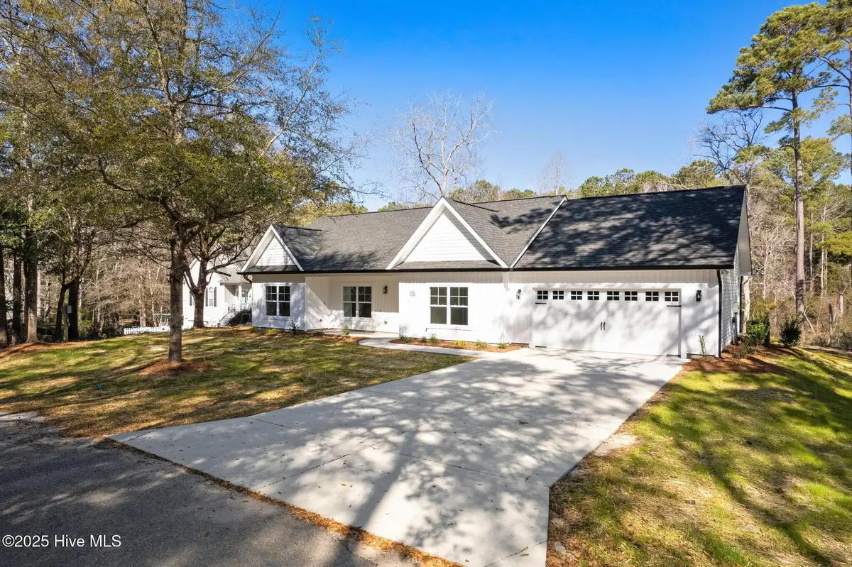 3086 River Hills Drive Sw, Shallotte, NC 28470 - Image #1