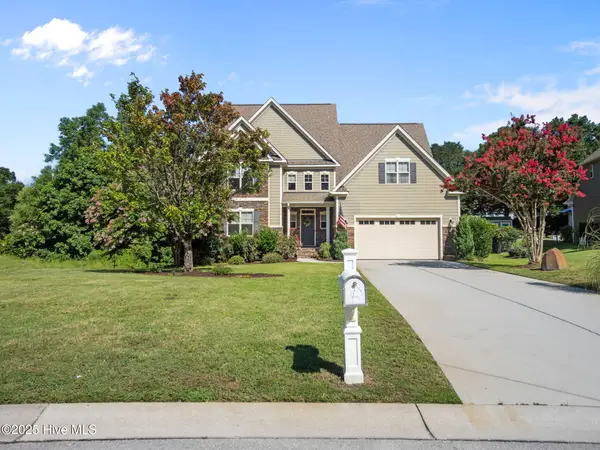 310 Sherwood Avenue, Cedar Point, NC 28584