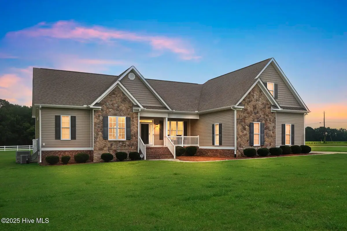 8637 Forest Cove Road, Elm City, NC 27822 - Image #1