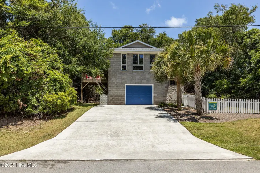 412 Wild Cherry Lane, Emerald Isle, NC 28594 - Image #2