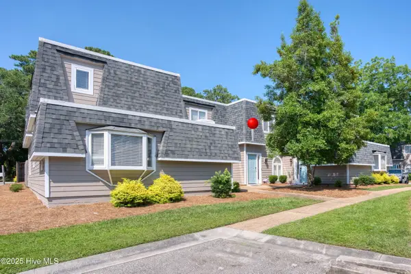 6328 Wrightsville Avenue #Apt G2, Wilmington, NC 28403