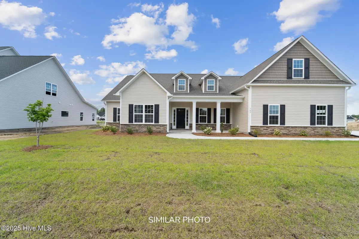 307 Water Wagon Trail, Jacksonville, NC 28546 - Image #1