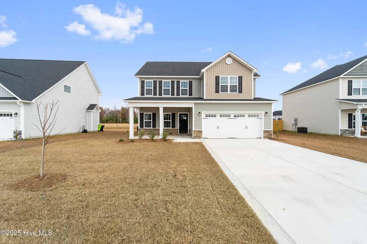 1856 Olde Towne Pointe Boulevard, Jacksonville, NC 28546 - Image #1