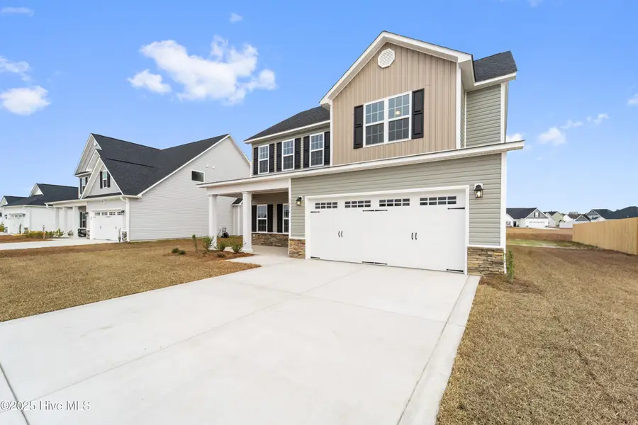 1856 Olde Towne Pointe Boulevard, Jacksonville, NC 28546 - Image #2