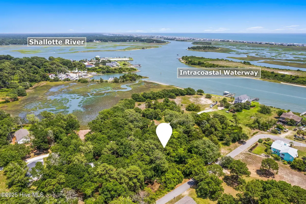 1705 Long Shore Drive Sw, Shallotte, NC 28470 - Image #1