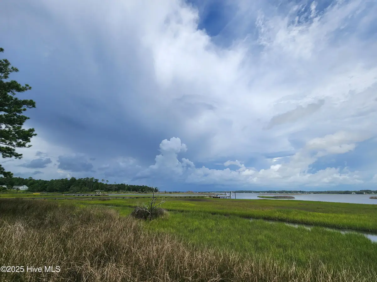 240 River Reach Drive, Swansboro, NC 28584 - Image #1